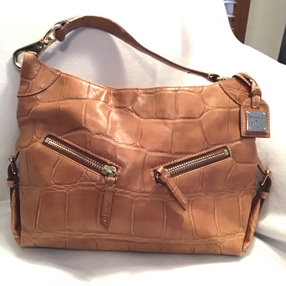 Dooney & Bourke